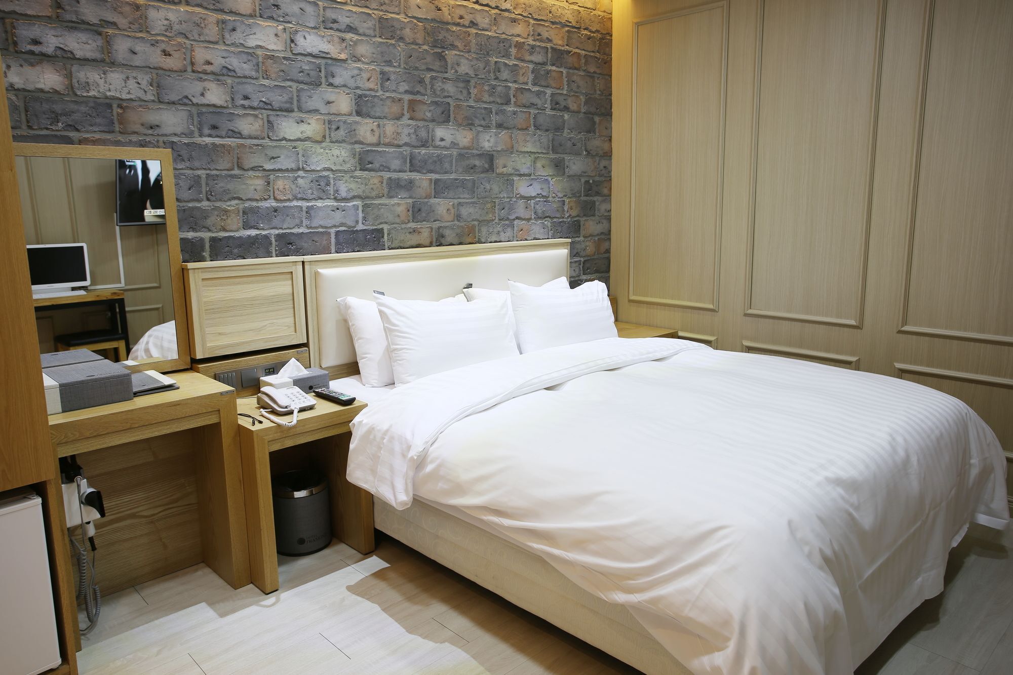 Diamond Tourist Hotel Inchon Exterior foto